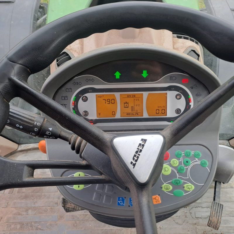 FENDT 718 (1)